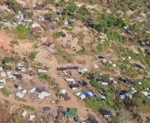 Vista panor&acirc;mica da invas&atilde;o do CV em terras ind&iacute;genas/Foto: Divulga&ccedil;&atilde;o